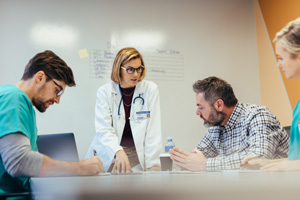 Medical staff having a meeting